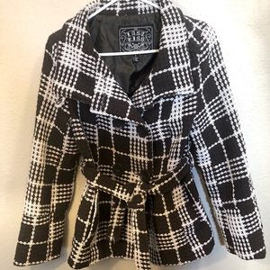 Last Kiss double breasted plaid jacket with belt & large lapels Size M